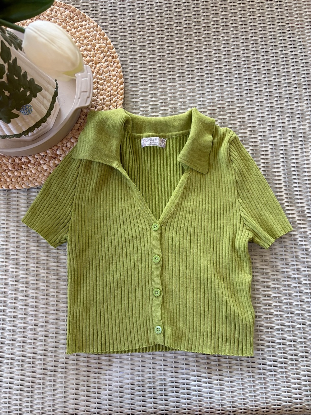 Jolie Lime Green Ribbed Short-Sleeve Button-Down Top